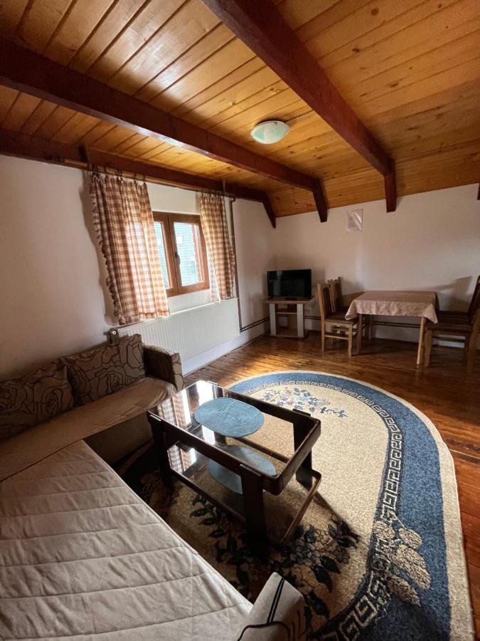 Bungalows Krstajic Жабляк Экстерьер фото